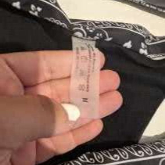 (2) NEW Shein Bikinis - Picture 7 of 7